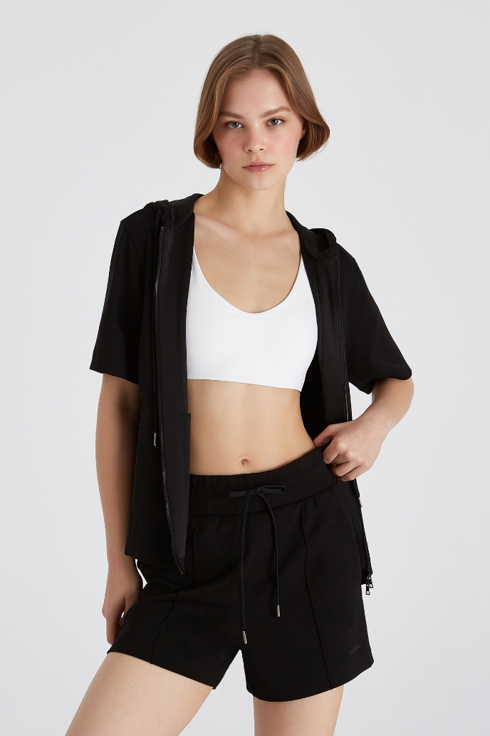 Scarlet Şort Scarlet Dikiş Detaylı Şort