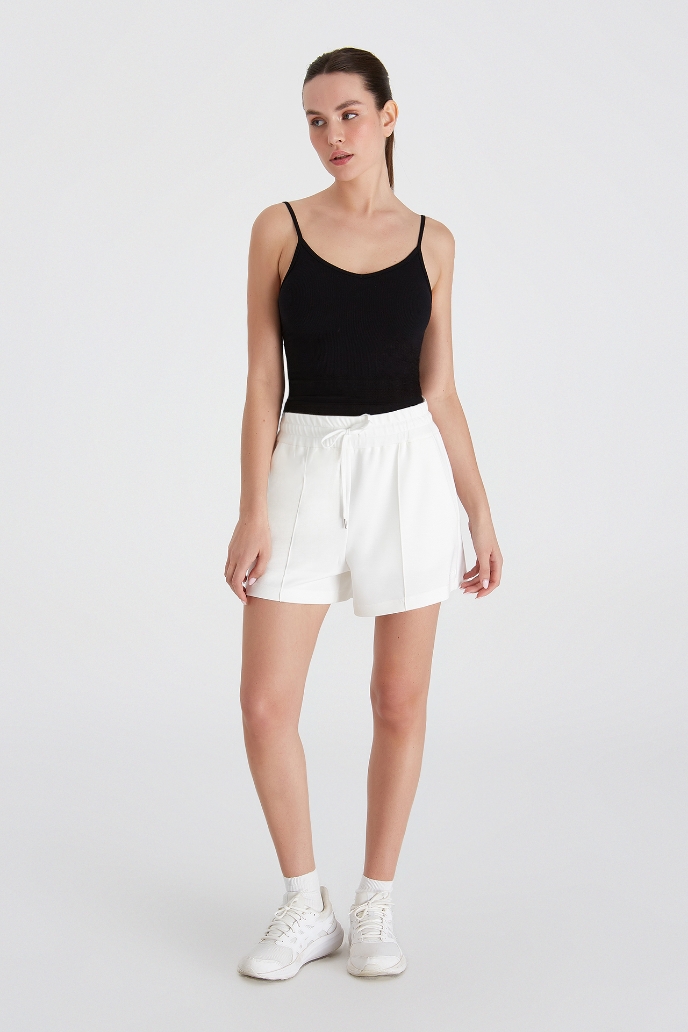 Scarlet Şort Scarlet Dikiş Detaylı Şort