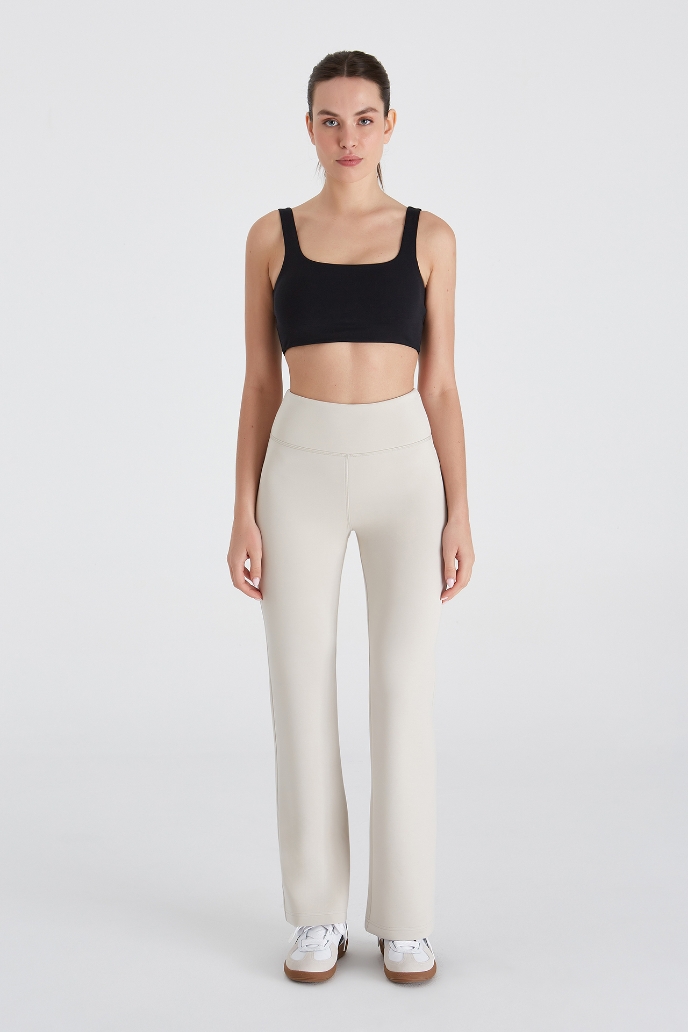 Sabrina Tayt  Sabrina Bol Paça Tayt