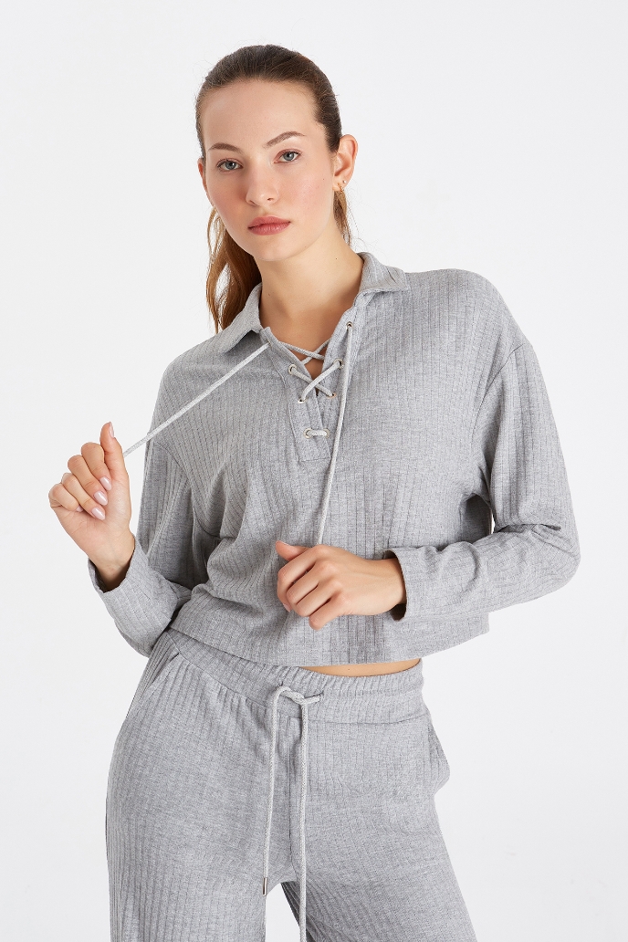 Eva Sweatshirt Eva Bağcık Detaylı Sweatshirt