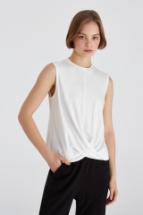 Cecile Bluz  Cecile Bluz